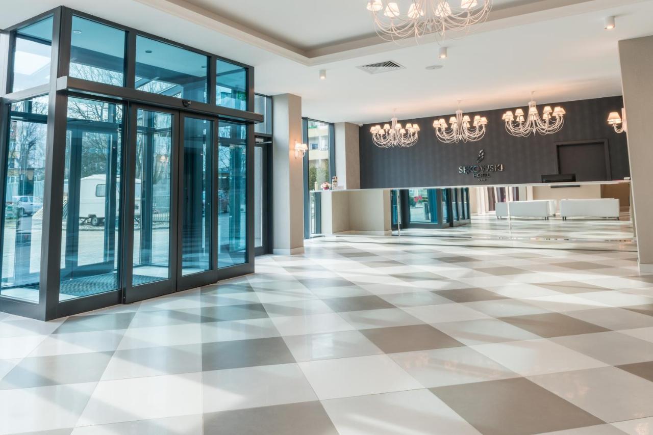 Hotel Sekowski Legnica Exterior foto